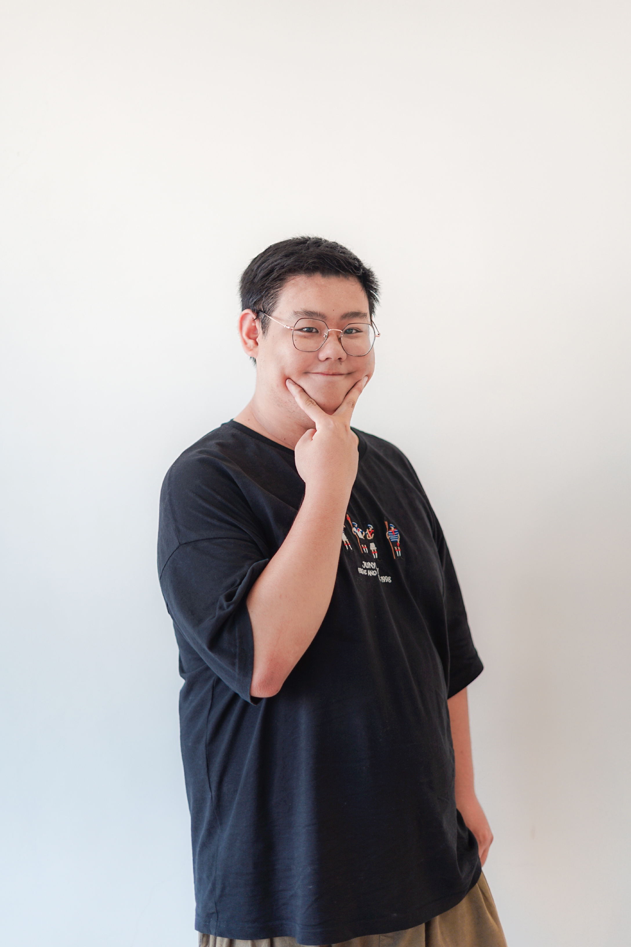 郑芮鹏.jpg